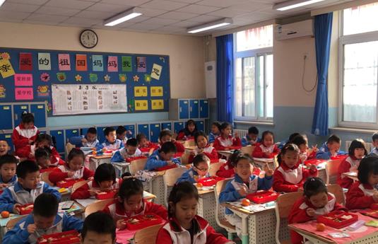 卓耐为学校(教育培训机构)提供新风系统解决方案,教室怎么安装com金莎电子游戏网站
卓耐为学校(教育培训机构)提供新风系统解决方案,教室怎么安装com金莎电子游戏网站